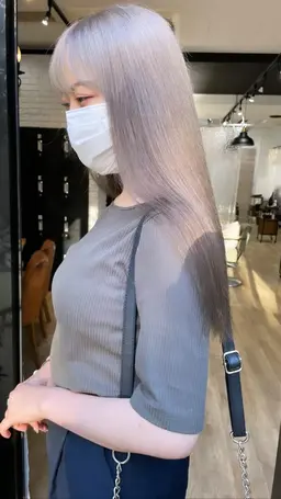 傷まないブリーチ剤👧🏼💕【小顔カット✖️ケアブリーチWカラー🍊+潤いトリートメント✨】