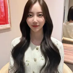 【💖8/27限定U24学割💖】♡🍑前髪カット＋ケアカラー＋超音波トリートメント🍑♡