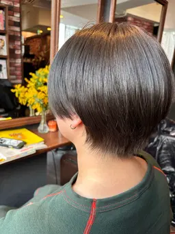 おすすめ🆕✨天使の艶✨カット＋カラー＋コアミートリートメント