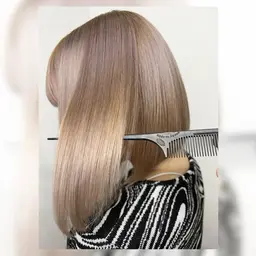 【新規限定・平日限定】ブリーチカラー🎨【新宿】