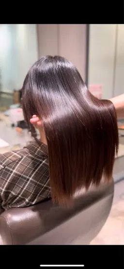 🌟✨《月曜日限定💥》極上ツヤ髪ストレート✨縮毛矯正×集中ケアトリートメント🌿💎ダメージレスにうるツヤ髪GET🎀