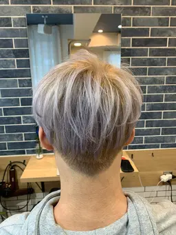 (メンズ限定)メンズカット+ブリーチ+カラー+眉カット+水素トリートメント