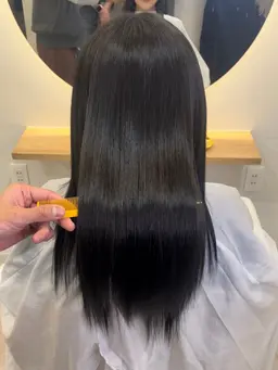 ミニモ限定❗️く髪にドラマを。> カット+シルク美髪矯正