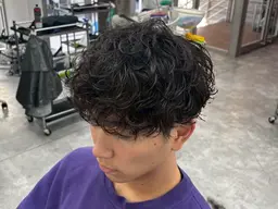 【メンズ波巻きスパイラルパーマ】カット+波巻きスパイラルパーマ¥ 7000