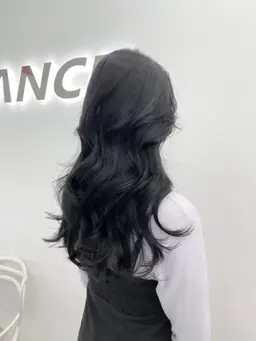 🇰🇷黒染めじゃない特殊暗めカラー🇰🇷