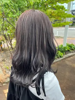 【レディース5名様限定メニュー（平日）🍀📗】巻き髪アレンジ＋撮影モデル📸（顔出し可能な方）