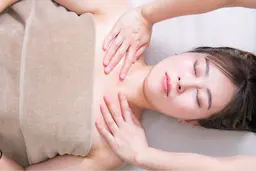 小顔コルギ&整体コルギ&かっさ(50分)✨