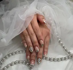 12月限定⛄️《ハンドネイル》定額デザイン〔岡山市北区柳町・中央町〕