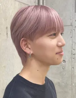 【ミニモ限定価格✨】【メンズ限定】カット✂️➕ブリーチダブルカラー➕トリートメント🫧♨️