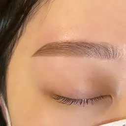 ナチュラルブロウリフト(Wax込み)3週間以上眉毛の自己処理してない方限定