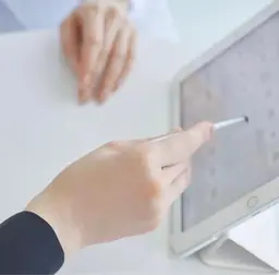 お肌の診断　AI搭載のお肌診断