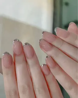 フレンチ／スキニーフレンチ、　マグネットフレンチ／ミラフレンチ、オプ別のコス追加お願いします🙇🏼‍♀️