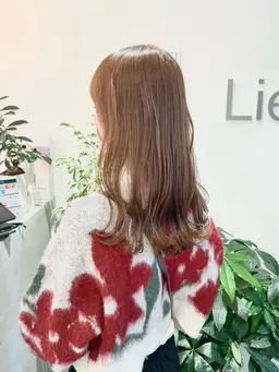 透明感カラー🤍🐈⬛【カラートーンダウン(暗め)】✨ロング料金なし 詳細をご覧ください