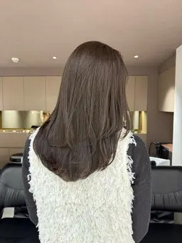 【🕊️オススメ🕊️】似合わせカット+コアミートリートメント(シャンプーブロー込)