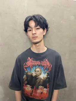 【🚶🏻‍♂️ご新規限定🚶🏻‍♂️】メンズケアパーマ+カット+炭酸ケア学生にも人気◎