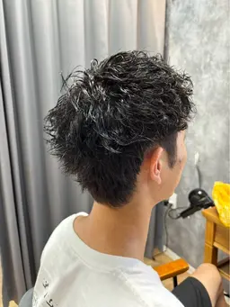 ✂️メンズカット+ツイストパーマ🦖