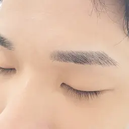 【メンズ👨🏻美眉スタイリング】（眉毛WAX➕仕上げメイク）