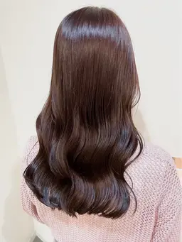透明感抜群イルミナカラー　¥5610