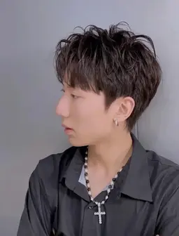 ※男性専用メニュー カット+パーマ最終受付は20:00までとなります。