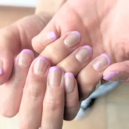 フレンチジェルネイル