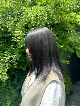 【癖が気になる方に🌀】縮毛矯正➕艶トリートメント🫧