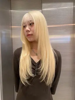 ぬきっぱなしブロンド👩🏻🦳リタッチブリーチ