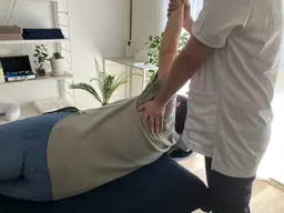 新規限定☆肩こりメイン整体×ほぐし60分