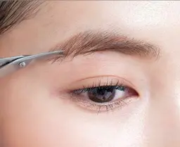 🚹𝐌𝐞𝐧'𝐬 𝐦𝐞𝐧𝐮🚹眉カット➕ヘッドスパ🦩