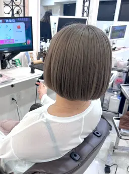 🦋🌸『フルブリーチカラーメニュー』🌸🦋Wカラーでひと味違う自分に🌸