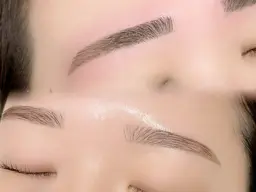 口コミ割🩵眉スタイリング〈眉カット、間引き、メイク付〉