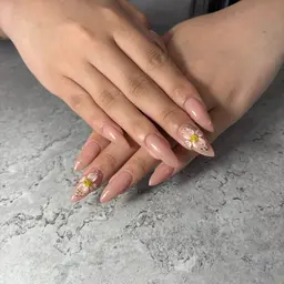 3Dフラワー×ワンカラー