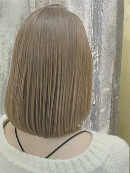 【ケアブリーチ】カット＋ダブルカラー＋クイックトリートメント