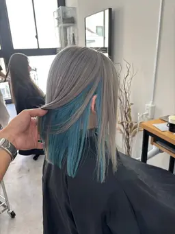 🩵インナーカラー +全体カラー＋カット（カット→ロング​〜​セミロング限定　ミディアム、ショート不可）