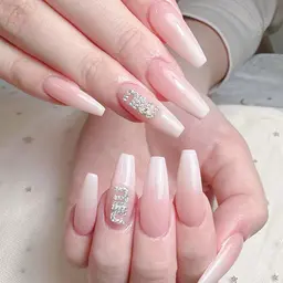 🎀🎀【チップ長さだし】ベイビーブーマー🤍パーツ2個ofうめつくし2本無料🎀🎀（ベースあり）