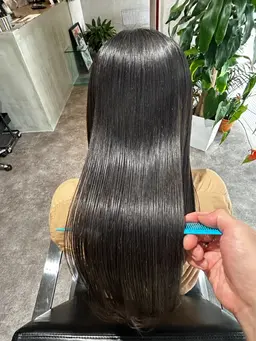 【16時以降限定!✨】似合わせ垢抜けカット+髪質改善トリートメント🩰髪のゴワつきや手触りよくしたい方おすすめです⭐️