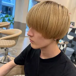ブリーチ革命、始めよう！カットと一緒でキマる、最強カラー❣️