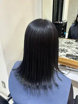 【 minimo限定🪅】⚫️ 黒染めを使わない黒髪カラー ⚫️フェイクブラック.韓国風地毛カラー+艶感トリートメント✨