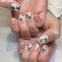 【7/31 17時​〜​】ハンドorフットフルオーダー💅🏻オフの有無、どちらが希望かメッセージください⭐️