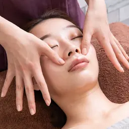 ✨𝐍𝐨.𝟐✨ 『 小顔マッサージ 40分』【浮腫/噛み締め/エラ張り】