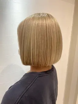 🔷カット+白髪ボカシブリーチ+フルカラー+トリートメント