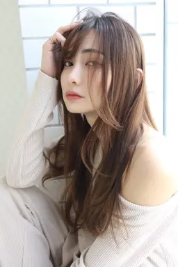 【✨ミニモ限定85%OFF✨】カット+トリートメント付きカラー¥2500​〜​※デビュー前の練習モデル