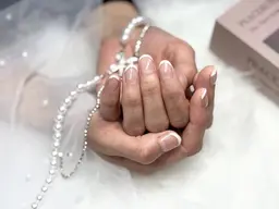 白フレンチ🍀オフありオフ無しどちらでも可