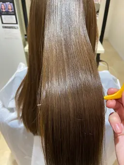 （ブリーチ毛）straight + cut + treatment