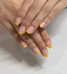 フレンチネイル（オフあり）🎀クリアベース