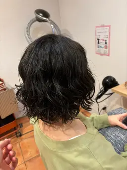 カット（ボブ）　（ショート）※毛量調節だけなどはお断りさせていただきます💦※18:00​〜​19:00​〜​限定