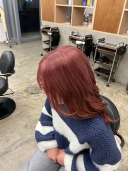 12/18 15時​〜​🌀ダブルカラー(ブリーチ、リタッチ🙆‍♀️)栗東手原のスタジオで施術のため料金は頂きません。