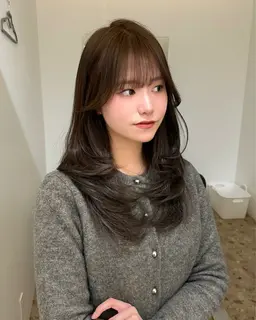【学生限定👩‍🎓】 似合わせカット＋うる艶トリートメント （韓国ヘア/レイヤー/髪質改善/艶カラー/ミニモ学割）