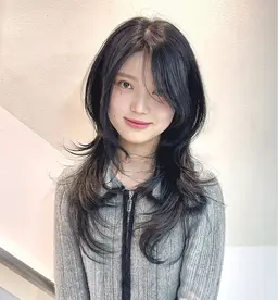 【人気No.1】レイヤーカット＋イルミナカラー＋コアミー4stepトリートメント ¥13000