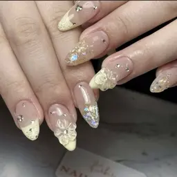 【ソフトジェル付き替えオフ込み】チップ長さだし持ち込みデザイン