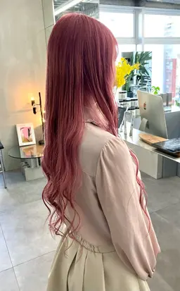 本日限定🔥チャンスです!ミニモ限定✨1番人気☀️ミニモ限定😊気分転換に🌺ブリーチ+美発色カラー✨